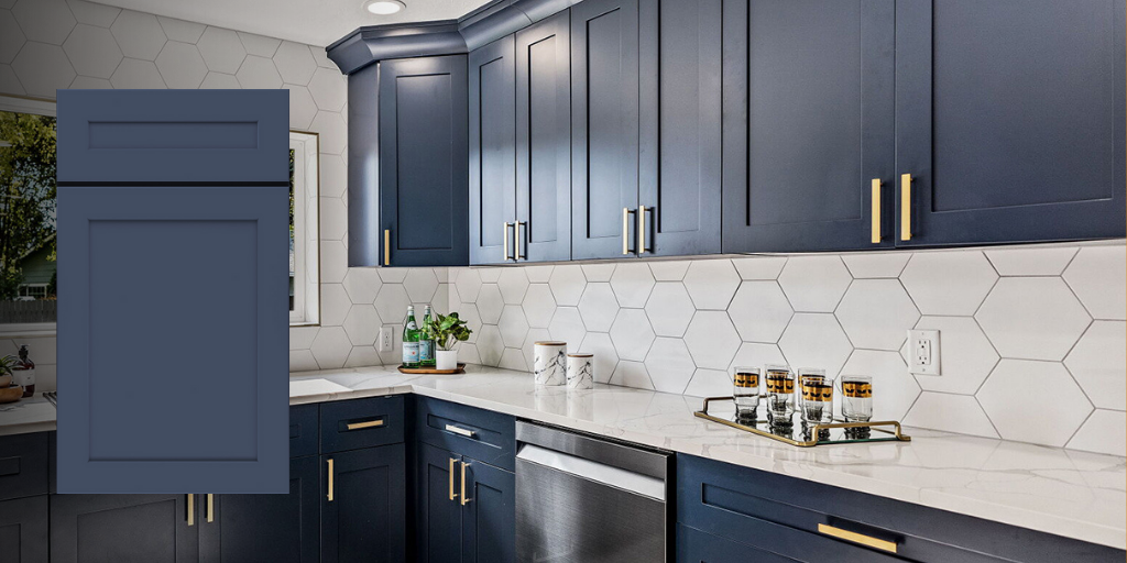 Kitchen with the shaker Navy cabinets